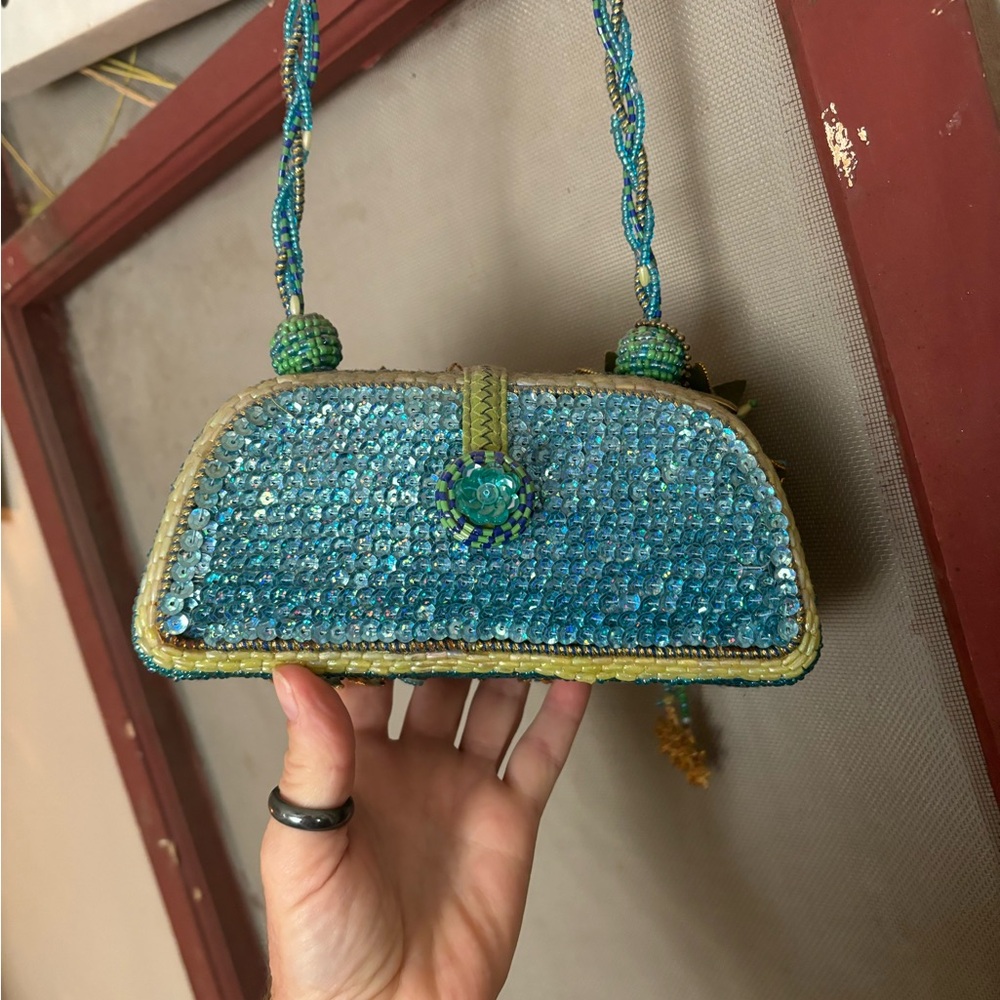 Mary Frances hard case  beaded purse - Picture 2 of 4